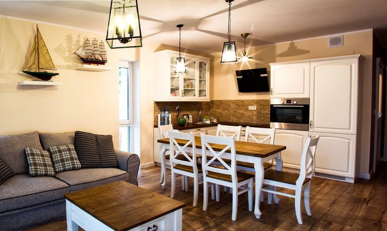 Antoni Pogorzelica Apartment